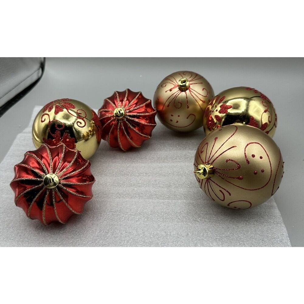 Ornament Christmas Balls 6 2 Red 2 Gold 2 Matte Round 10" 2 Finial 9" No Box